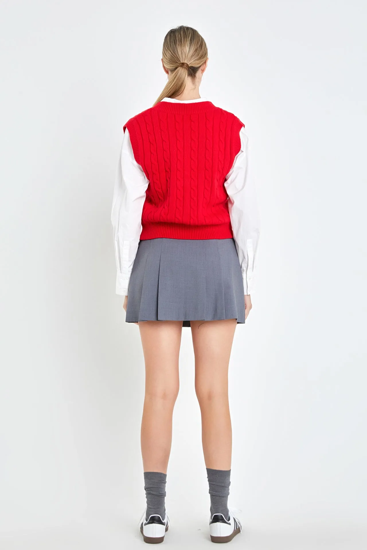 Cable Knit Chunky Vest
