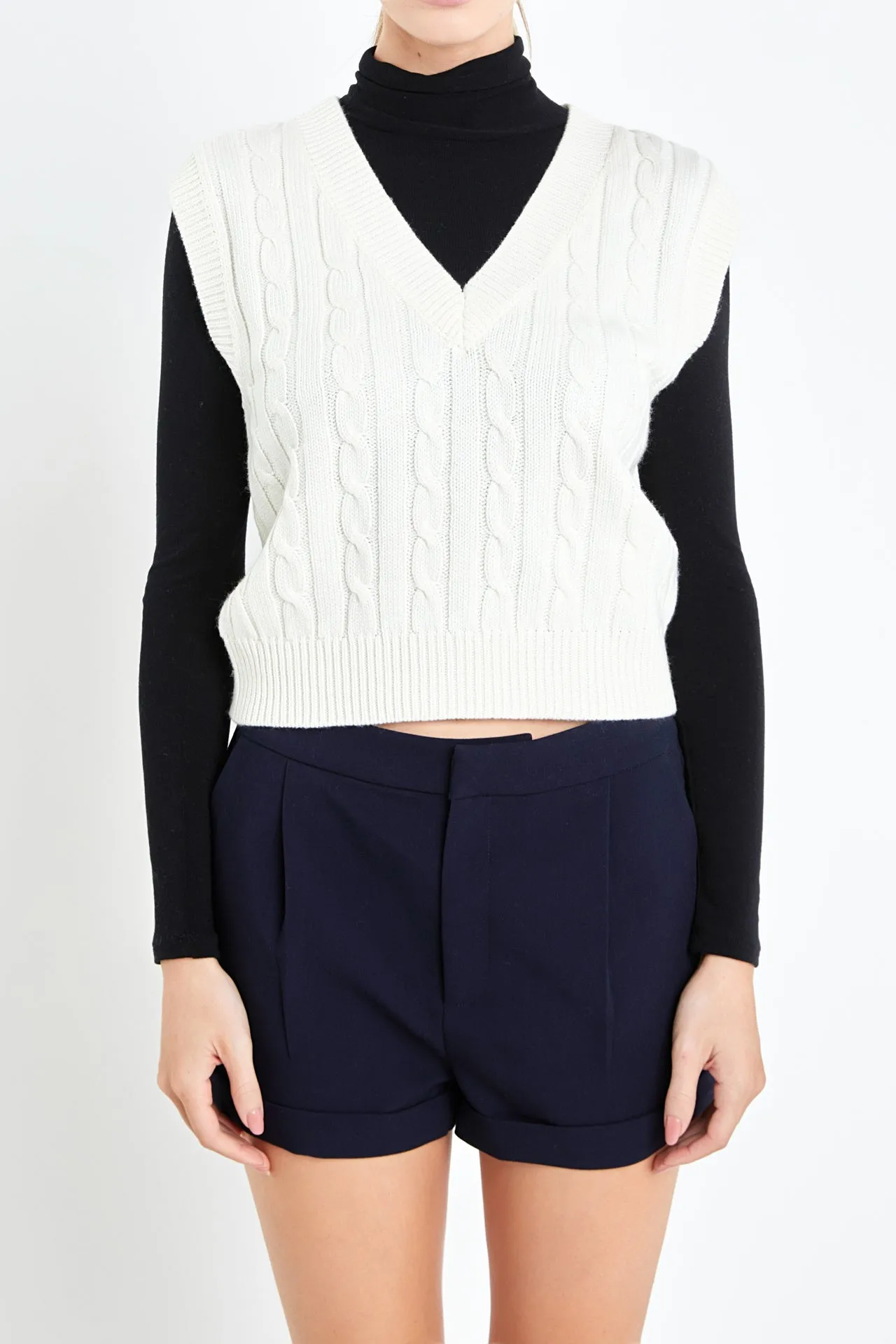 Cable Knit Chunky Vest