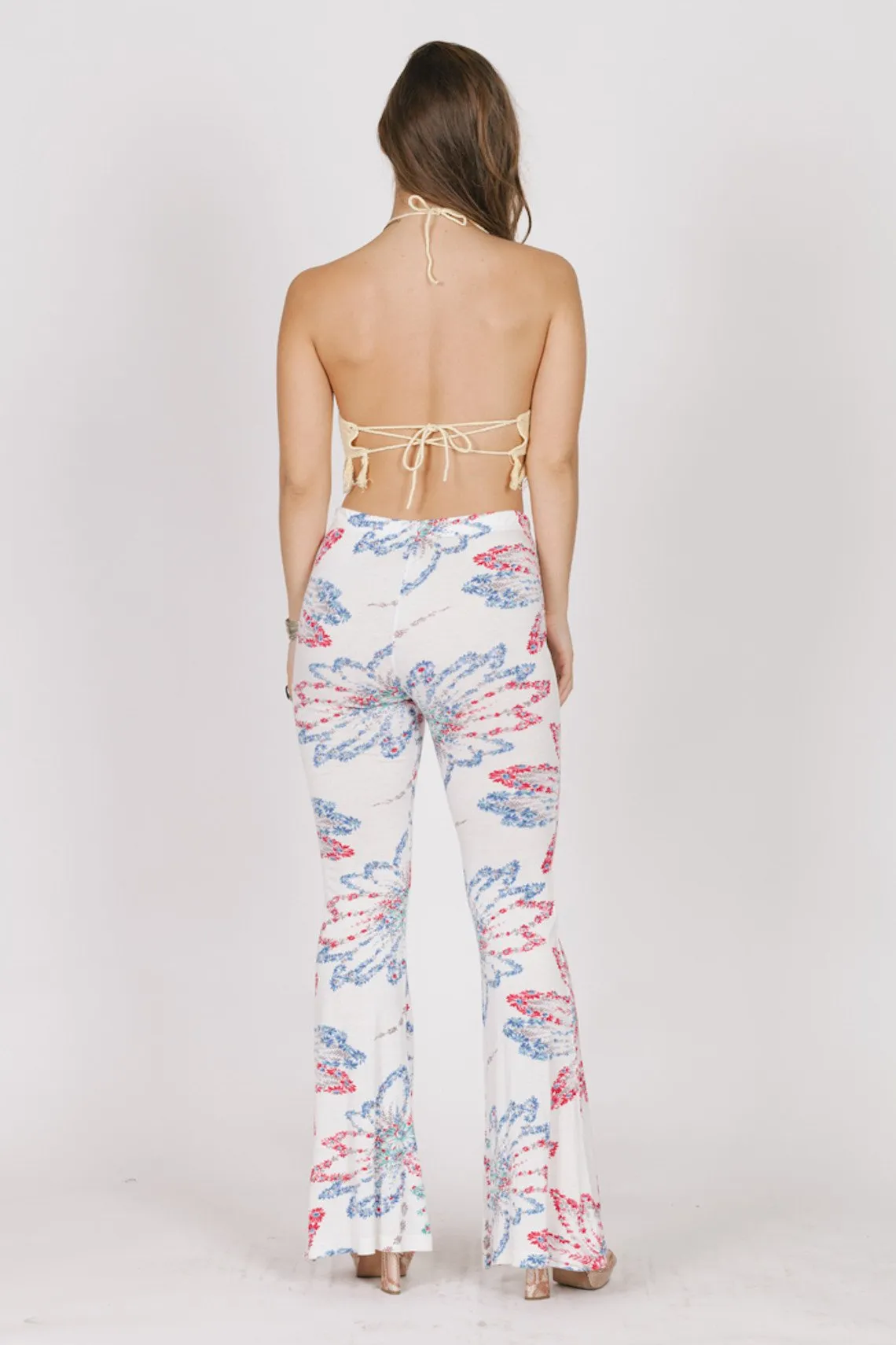 Daisy Daze Bell