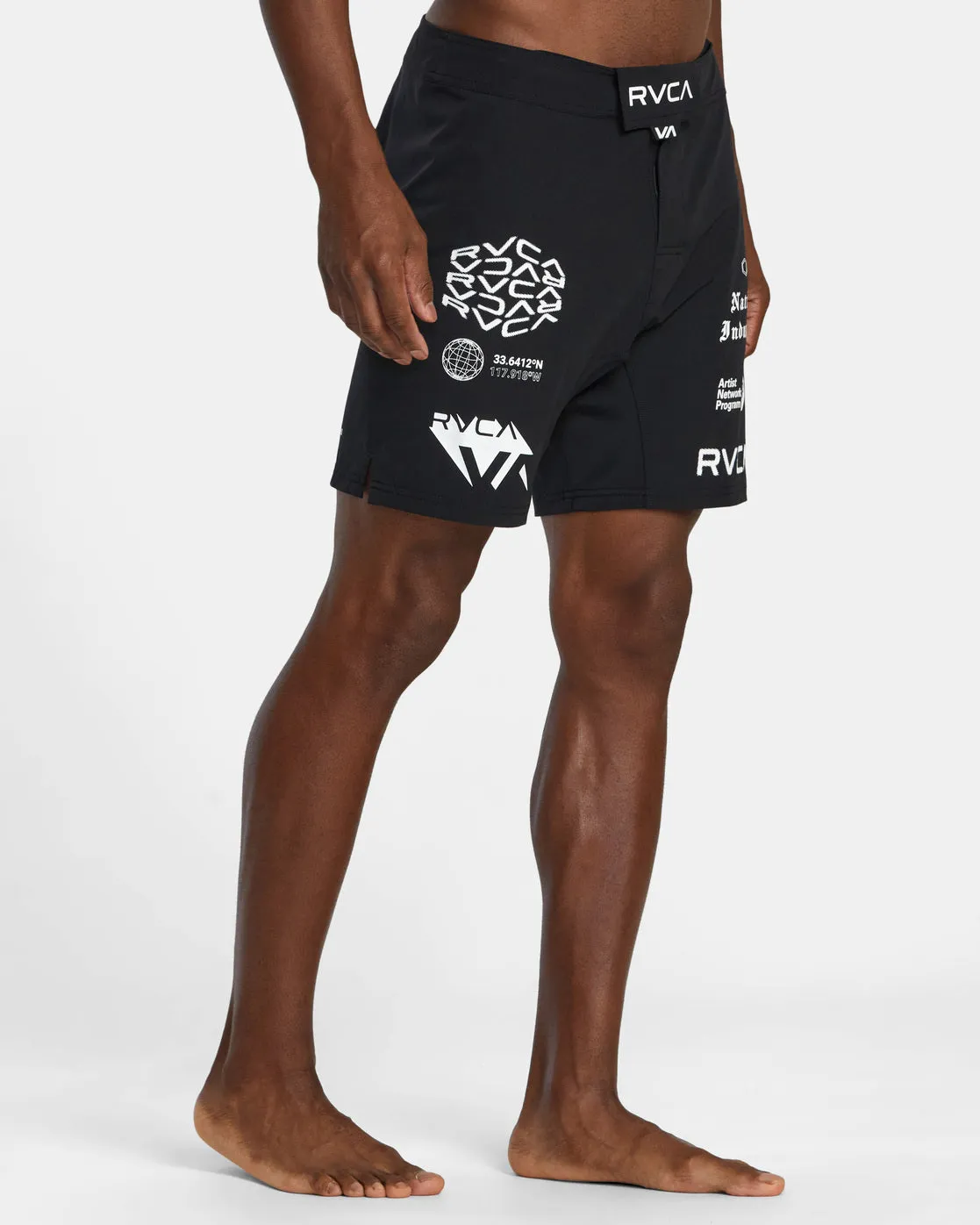 Fight 15" Scrapper Shorts - Black All Brand 2