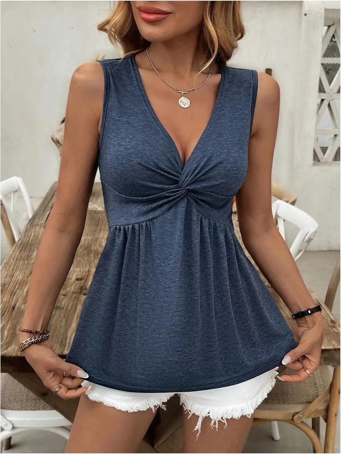 SOLY HUX Women's Tank Top Twist Front V Neck Sleeveless Peplum Summer Tops