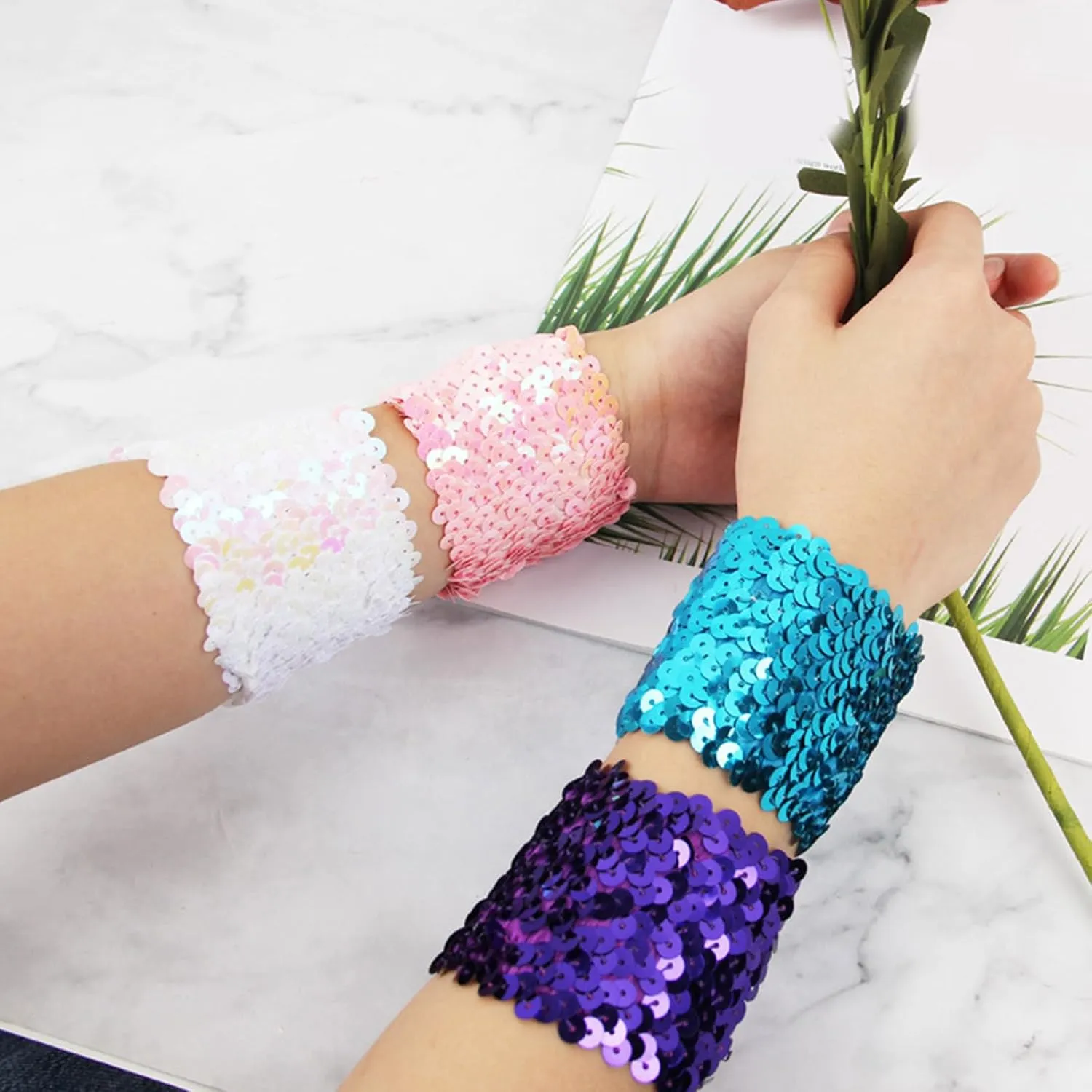 Stylish Stretchy Elastic Arm Sleeves Blingbling Sequins For Party Costume Women's Cuffs Arm Sleeve With Sequins