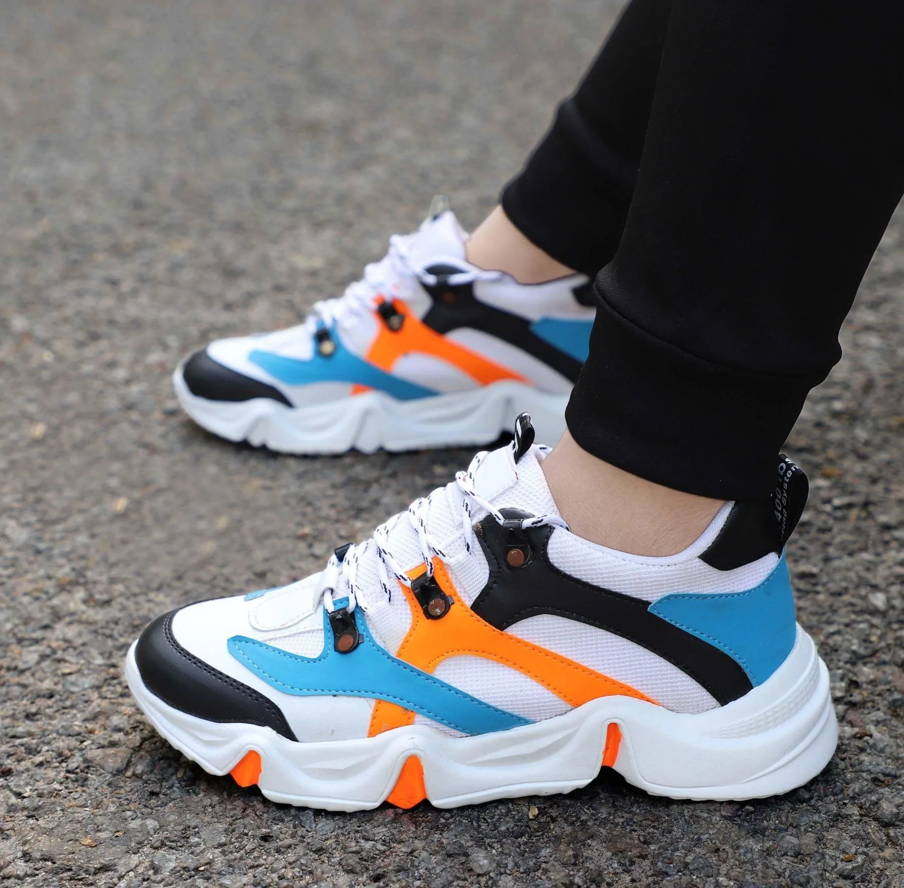 Win9 Men Black Casual Lace up Comfortable Sports Shoes