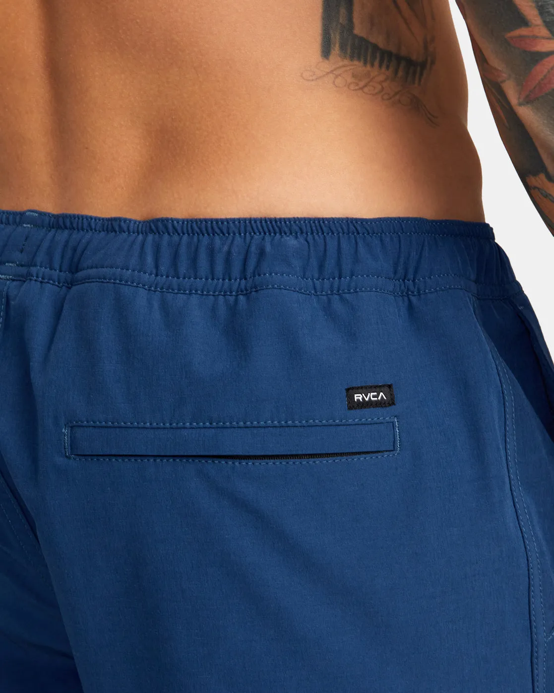 Yogger Hybrid 17" Athletic Shorts - Army Blue