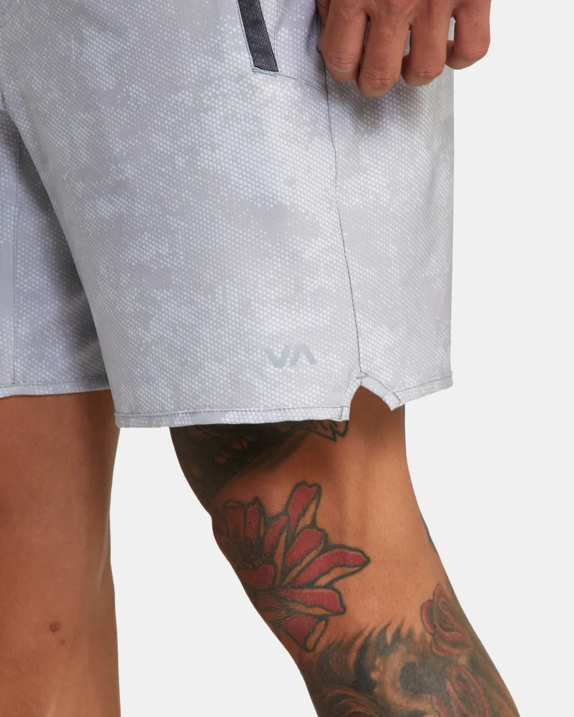 Yogger Stretch 17" Athletic Shorts - Digi Camo Light Grey