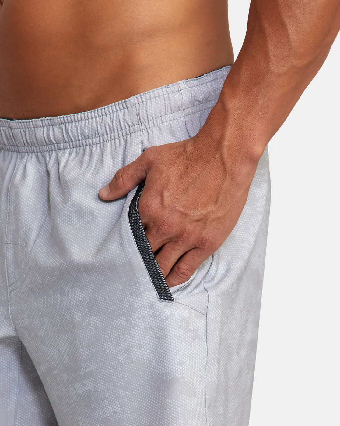 Yogger Stretch 17" Athletic Shorts - Digi Camo Light Grey