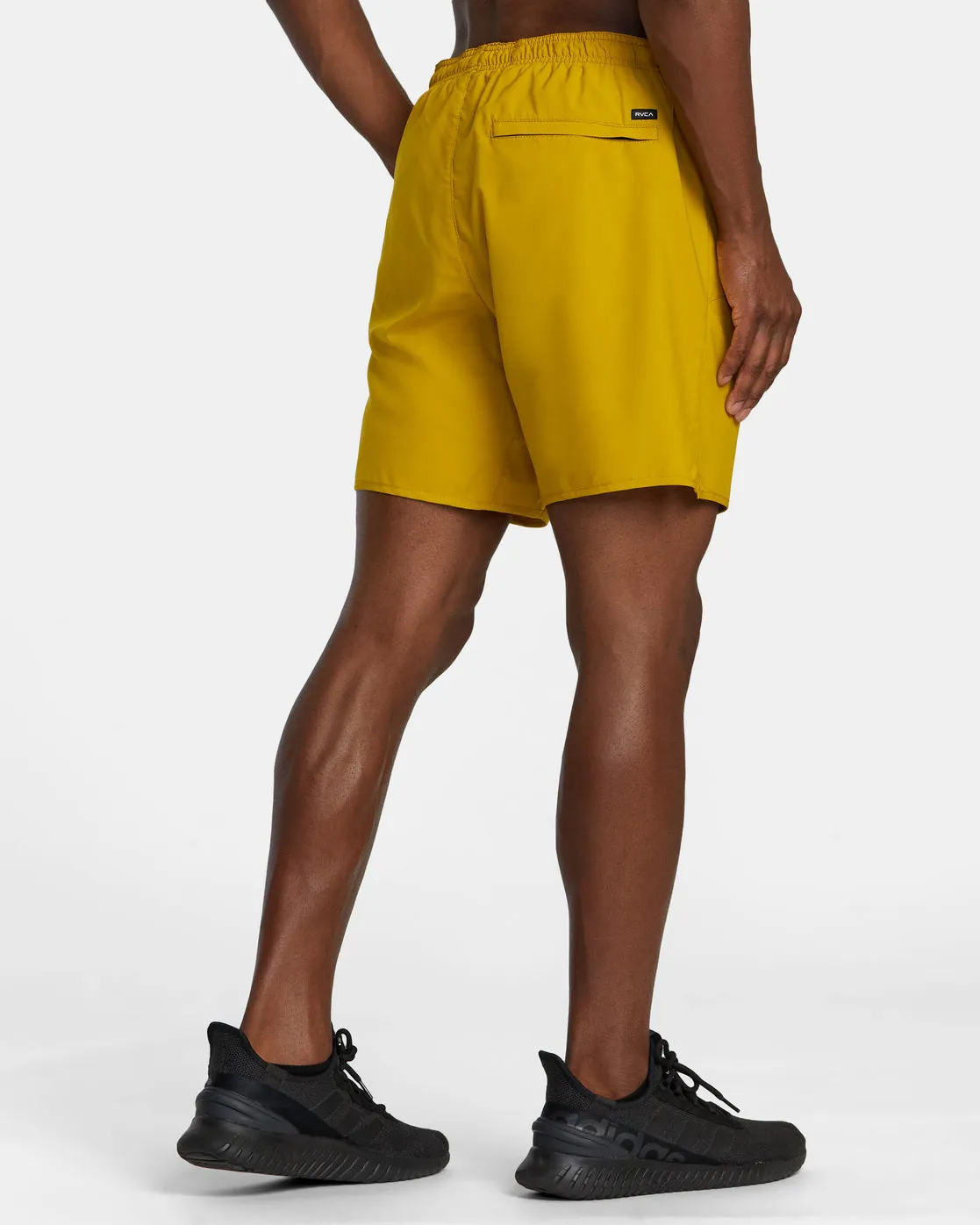 Yogger Stretch 17" Athletic Shorts - Golden