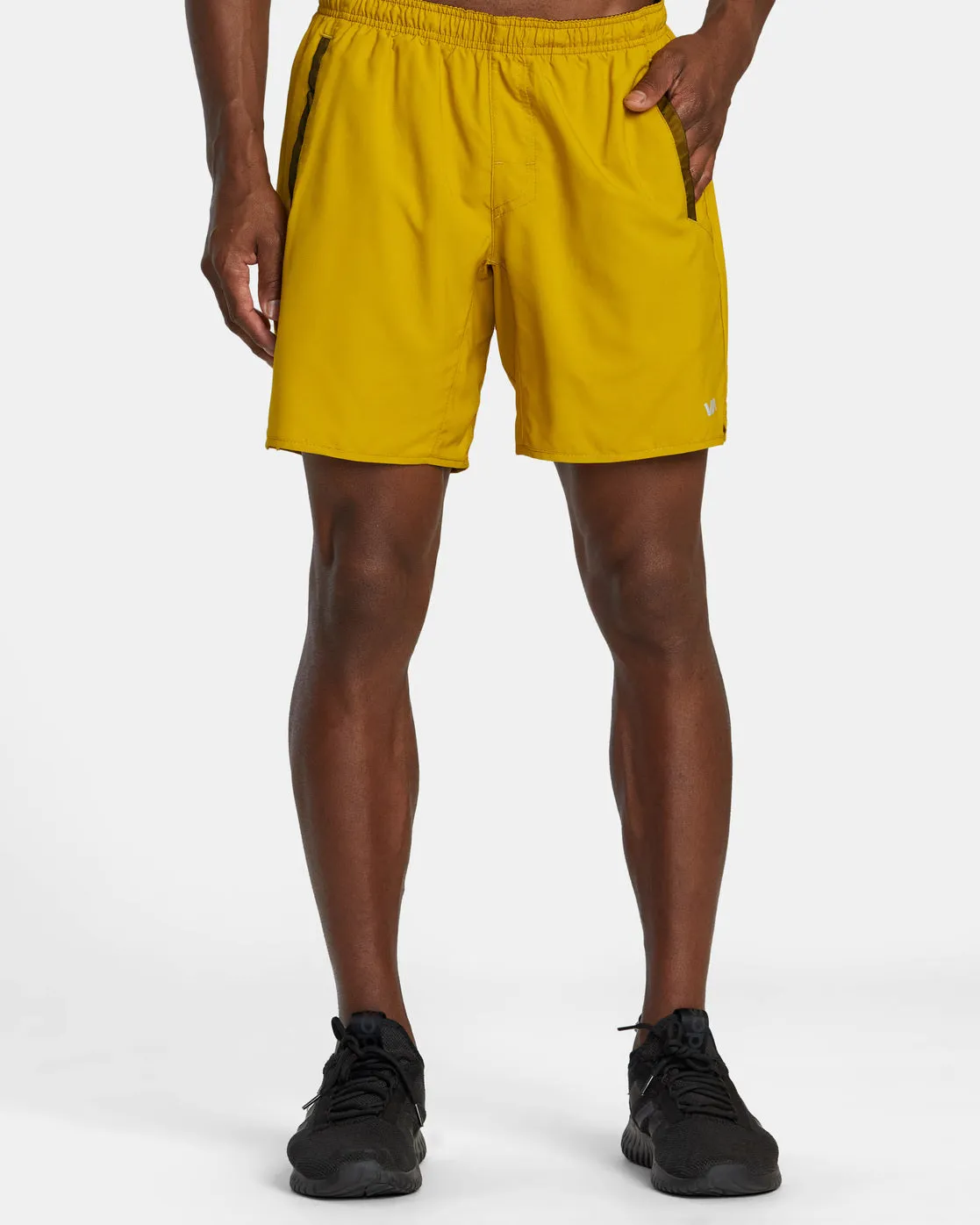 Yogger Stretch 17" Athletic Shorts - Golden