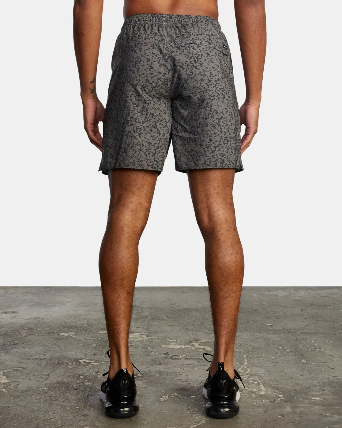 Yogger Stretch 17" Athletic Shorts - Mini Camo Mushroom