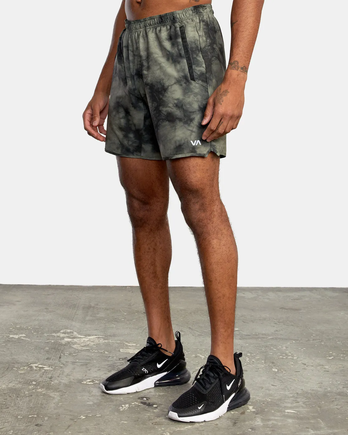 Yogger Stretch Elastic Waist Shorts 17" - Olive Tie Dye