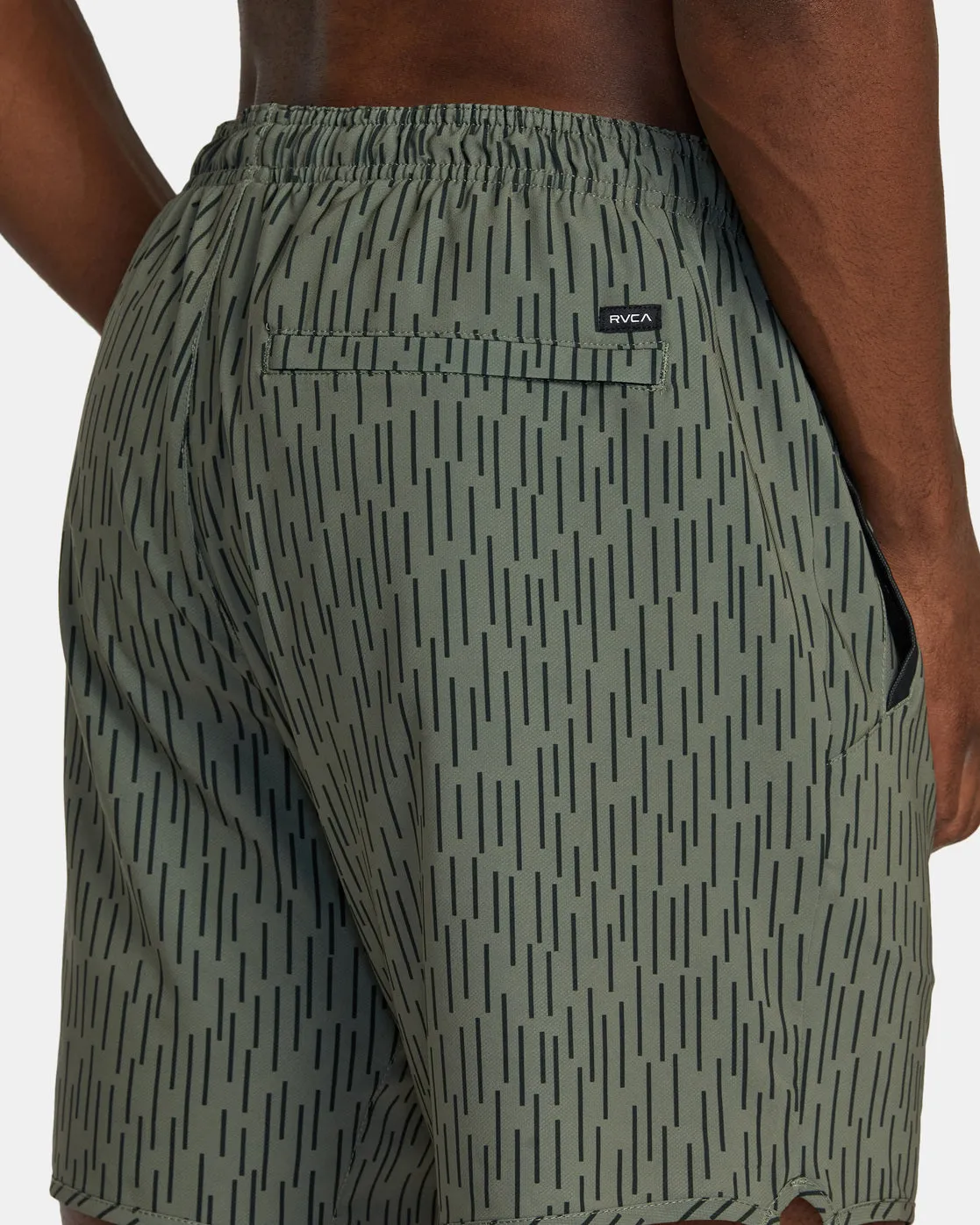 Yogger Stretch Elastic Waist Shorts 17" - Rain Camo