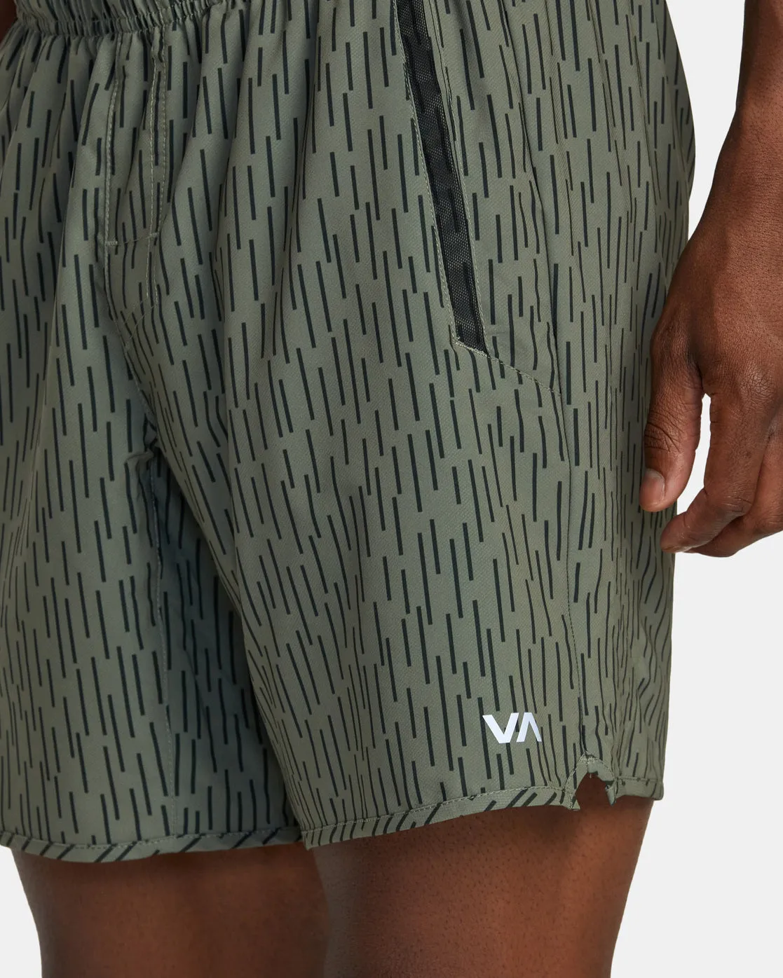 Yogger Stretch Elastic Waist Shorts 17" - Rain Camo