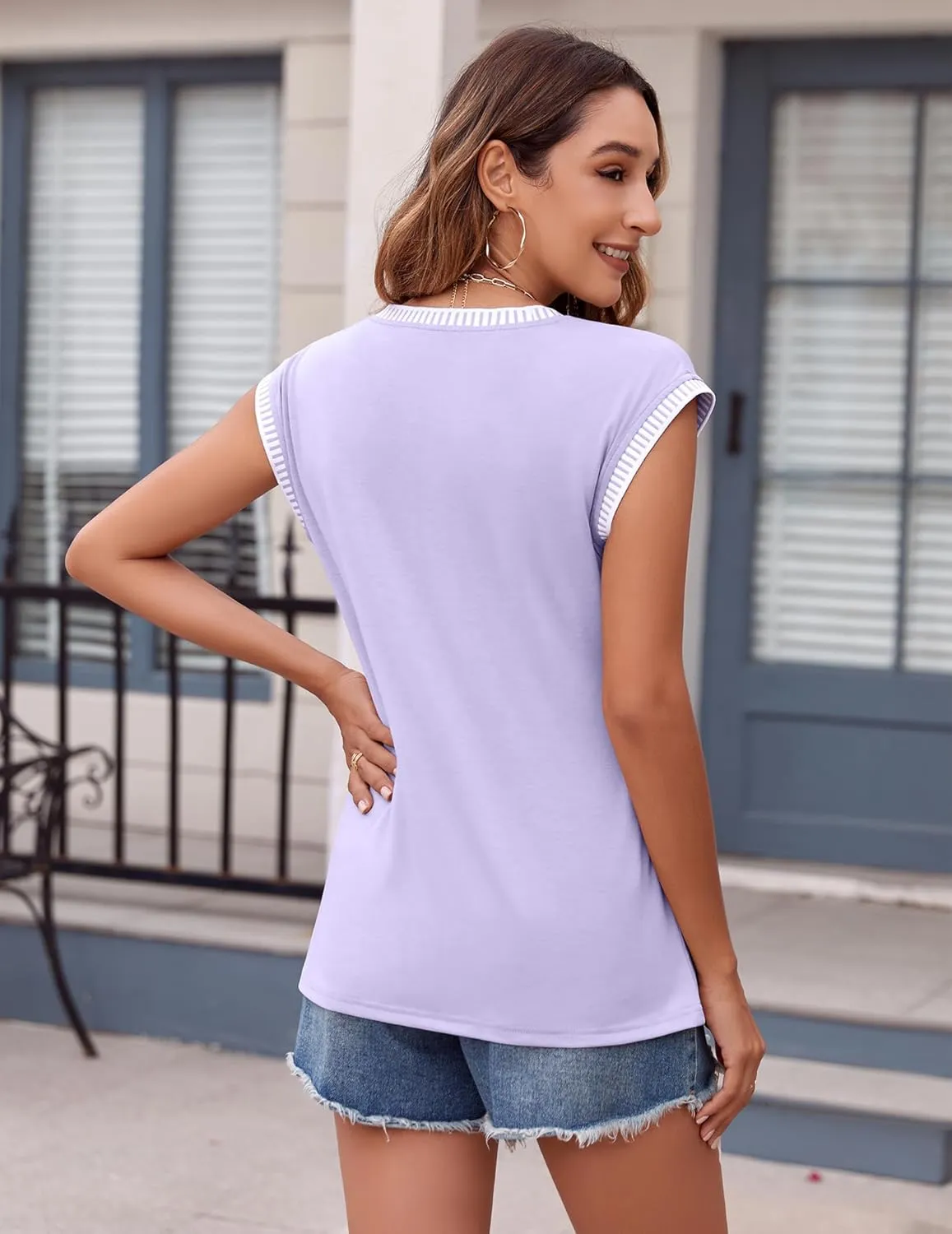 Zeagoo Women's Summer Tops Cap Sleeve Casual Shirts 2025 V Neck Basic Tshirts Loose Fit Trendy Tee